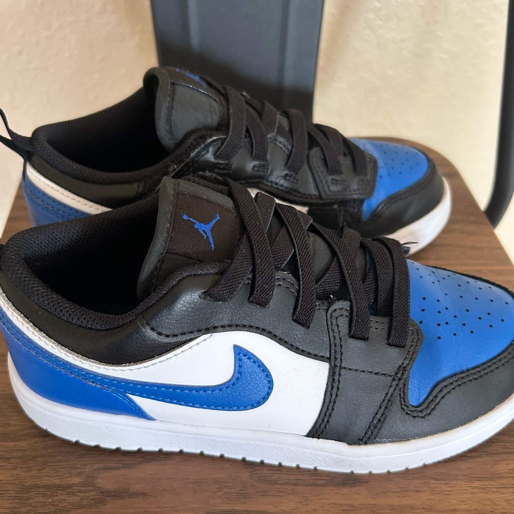Jordan 1 Low Alt (ps) Royal Blue/White Black Hook & Loop size(2.5 B)